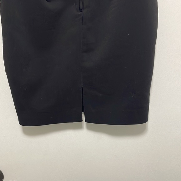 H&M Black Knee Length Pencil Skirt Size 4 - Picture 4 of 5